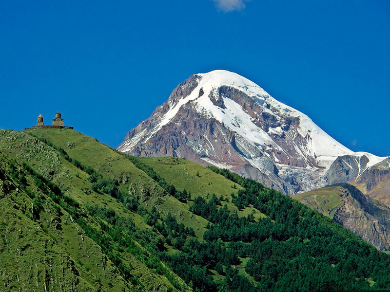 Самая высокая гора в мире: топ вершин